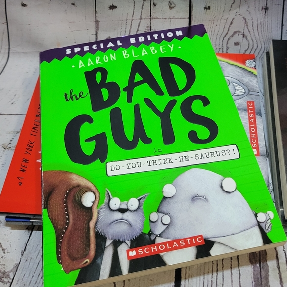 The Bad Guys Book Series 1-13 & 15,16... Plus, Guide to being good book - Picture 3 of 8